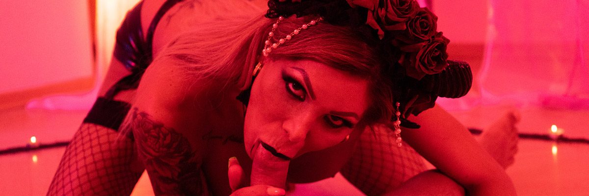 tranny demon Vanessa Jhons Halloween shemale VR sex